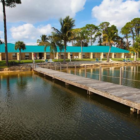 Lake Grassy Inn & Suites Lake Placid Exterior foto